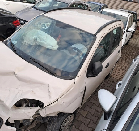 Fiat Panda cena 7900 przebieg: 105000, rok produkcji 2013 z Częstochowa małe 67